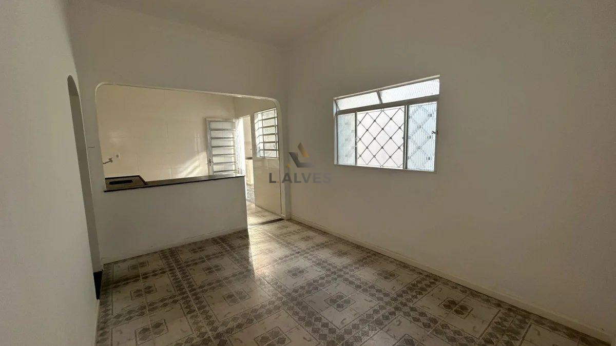  - Casa 3 dormitórios com Edícula