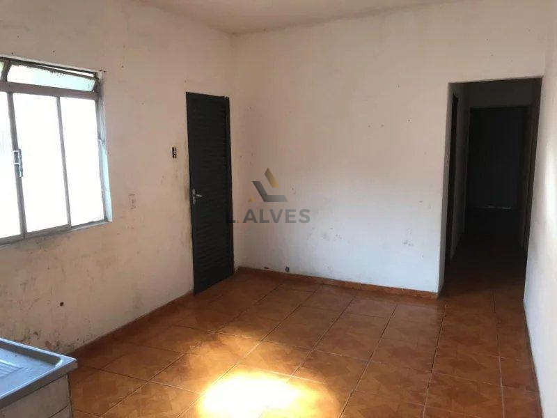 Casa à venda com 2 quartos, 60m² - ,