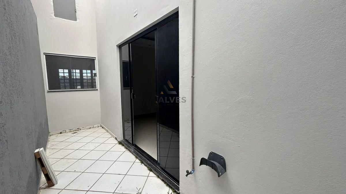  - Casa para alugar em Cruzeiro, Lagoa Dourada I, com 2 quartos, 95m²