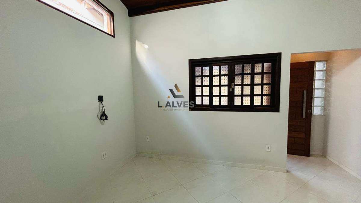 Casa para venda ou locação com 2 quartos, 150m² - Vila Crispim,Cruzeiro
